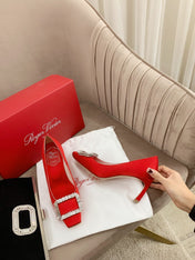 TROMPETTE PUMPS IN RED SILK CRYSTAL BUCKLE