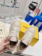 FENDI CASUAL SNEAKER IN WHITE CALFSKIN AND LIGHT PINK SUEDE