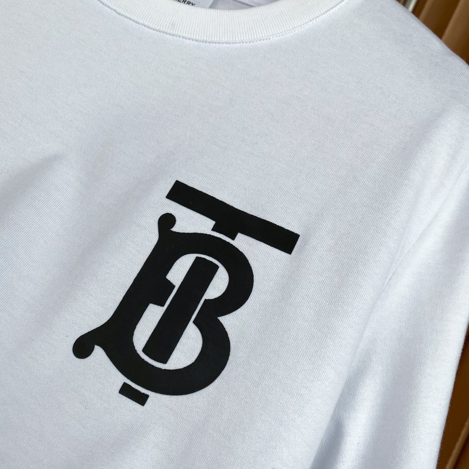 BURBERRY 26S T-SHIRT 354
