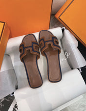 Oran Sandal Brown/Black Leather