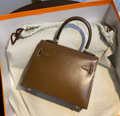 KELLY MINI 20 BAG IN CHOCOLATE BROWN SMOOTH CALFSKIN WITH GOLD HARDWARE