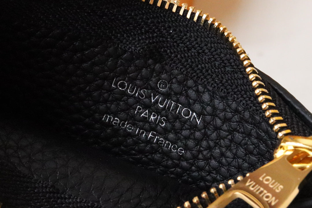 LV 25S CARD HOLDER RECTO VERSO 12 IN BLACK MONOGRAM EMPREINTE EMBOSSED CALFSKIN