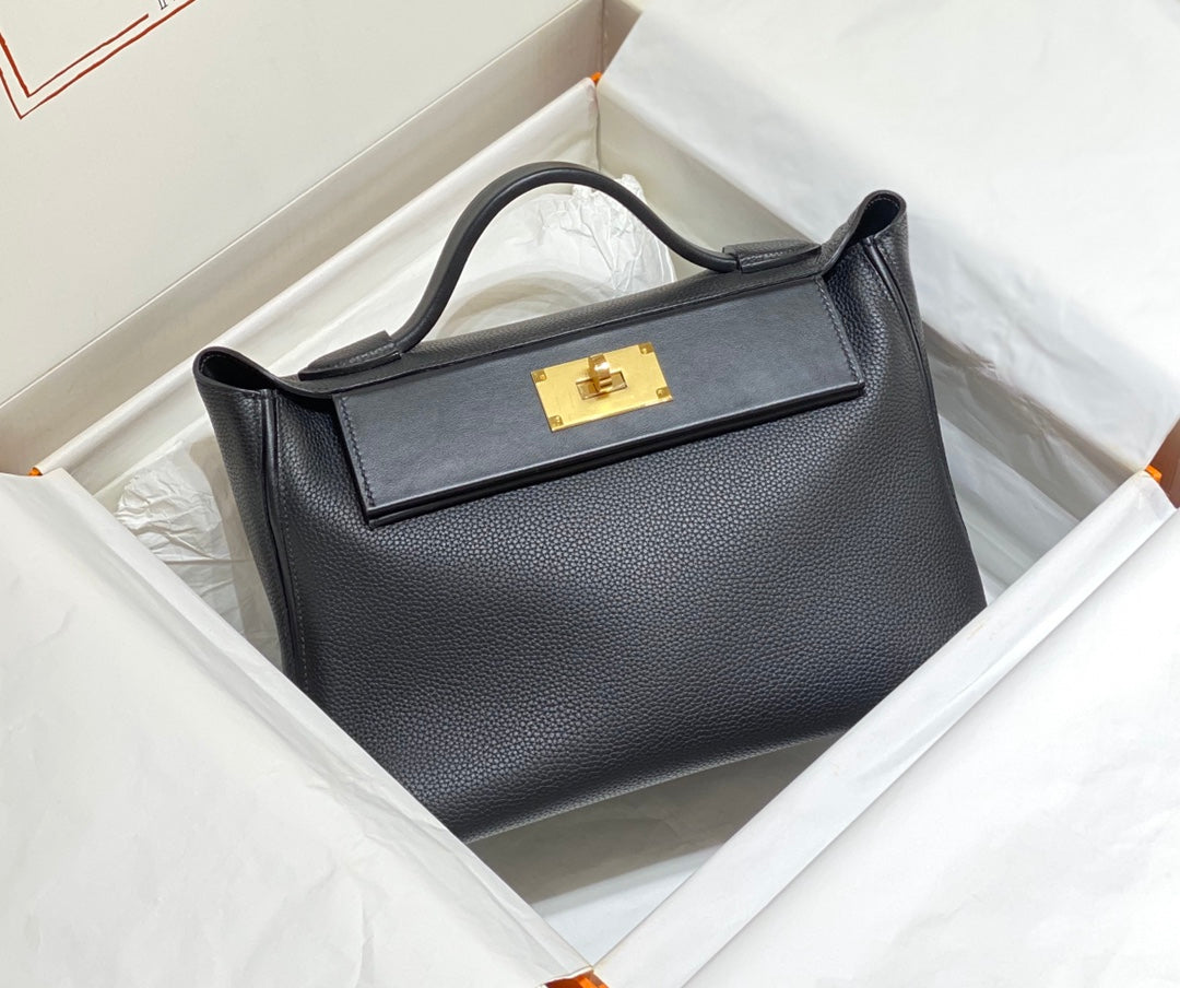 HM 26S 24/24 29MM IN BLACK EVERCOLOR CALFSKIN GOLD KELLY BUCKLE
