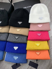 BEANIIE HAT IN WHITE WOOL 335040