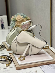 DIOR 26S SADDLE BAG 25 IN WHITE CALFSKIN
