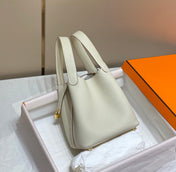 picotin lock 18 white-pearl togo ghw