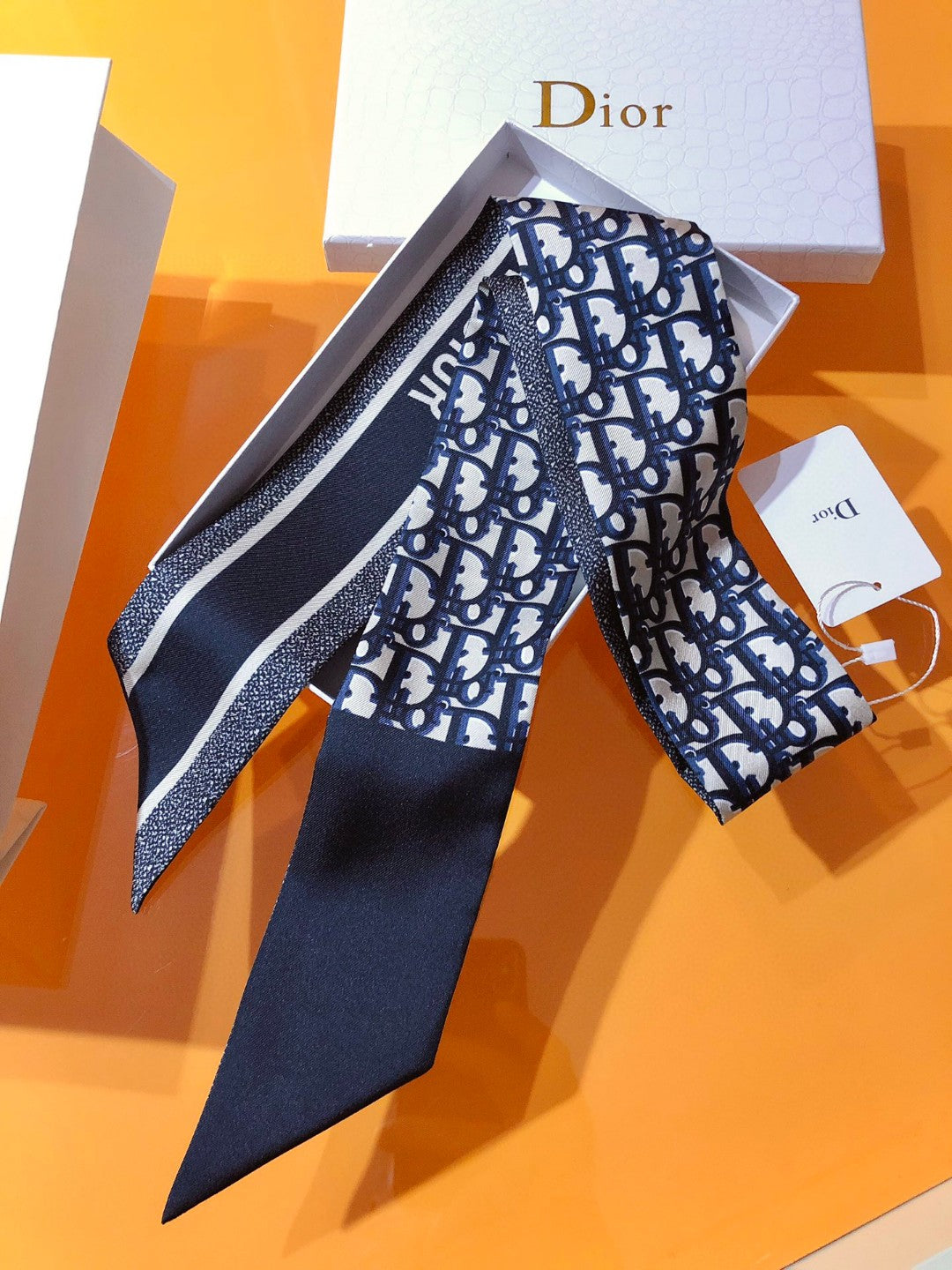 DIOR 26S SCARF 105CM IN SILK 311650