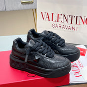 VALENTINO 25S GARAVANI ONE STUD XL PLATFORM SNEAKERS IN BLACK LAMBSKIN