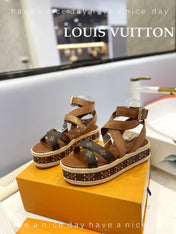 LV 26S STUDDED WEDGE SANDALS 70 MM IN BROWN COATED CANVAS AND LAMBSKIN