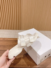 DIOR PLATFORM SLIDES 25S 30 MM IN CREAM WHITE FABRIC AND CALFSKIN