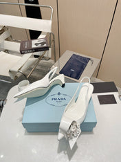 POINTED TOE SLINGBACK KITTEN HEEL WITH FLOWER BOW IN WHITE GLOSSY LAMBSKIN