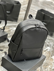 BACKPACK 37 IN ECHO GRAY CALFSKIN