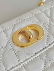 MINI CHAIN BAG 17 IN WHITE CALFSKIN