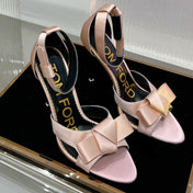 HIGH HEELS 11 CM IN PEACH PINK PURE SILK AND LAMBSKIN