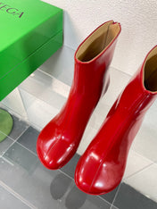 ATOMIC ANKLE BOOT IN RUBY RED CALFSKIN 75 MM