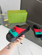 INTERLOCKING G SLIDE SANDAL IN BLACK MIX COLORFUL IMPORTED TPU