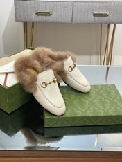 HORSEBIT MULE IN WHITE CALFSKIN AND LAMB WOOL LINING