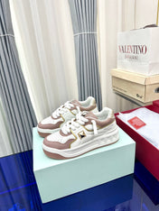 One Stud Garavani Rose Cannelle White One Stud XL Sneakers