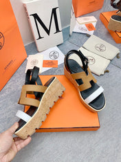 HAVANE 30 SANDAL IN WHITE AND PEANUT BROWN CALFSKIN