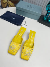 PRADA 26S MULE 40MM IN YELLOW SATIN CRYSTAL EMBELLISHED