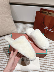 LP NATURAL WINTERCOZY WOOL WHITE SLIPPERS