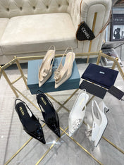 MEDIUM HEEL SLINGBACK ATTACHED CREATIVE FLOWERS IN BEIGE PATENT CALFSKIN