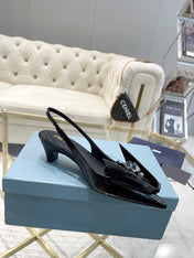MEDIUM HEEL SLINGBACK ATTACHED CREATIVE FLOWERS IN BLACK PATENT CALFSKIN