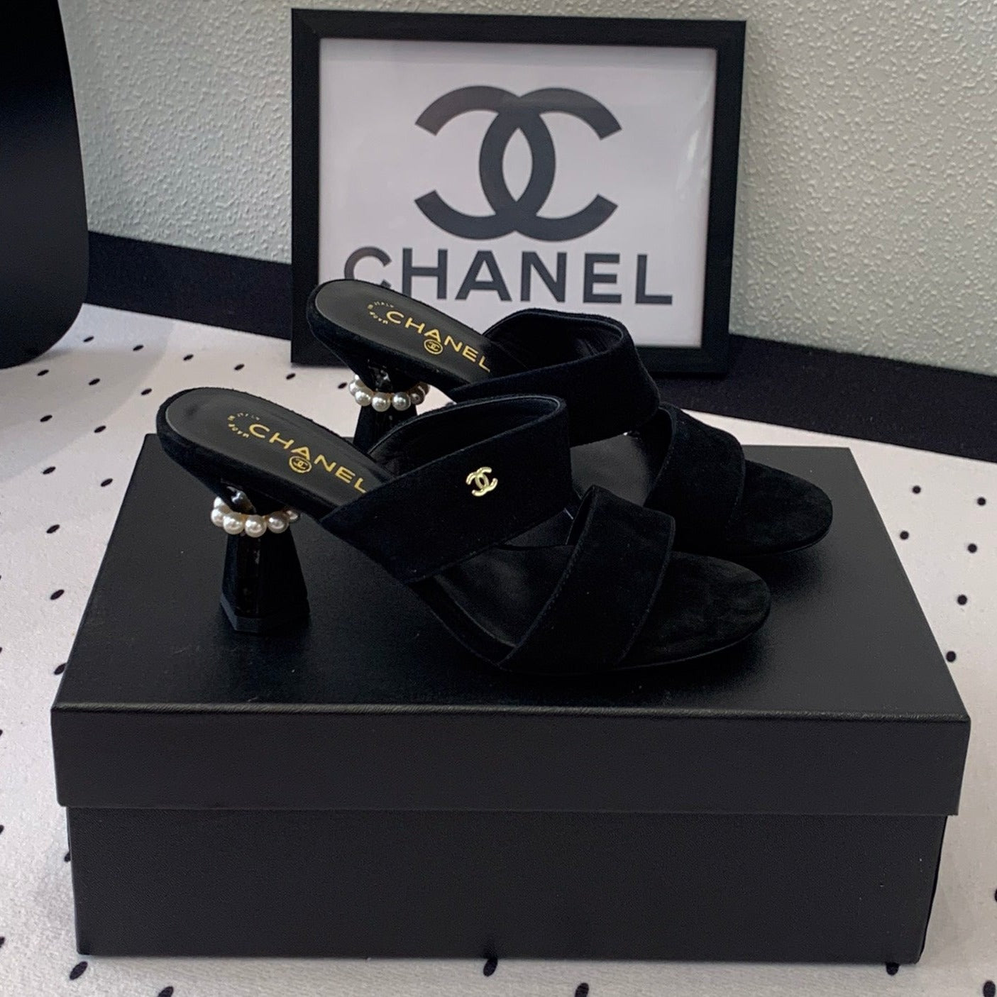 MULES black 1 LAMBSKIN 02