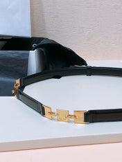 CL SMALL 18 MM GOURMETTE TRIOMPHE ADJUSTABLE BELT IN BLACK LEATHER GOLD HARDWARE