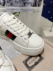 GG ACE 30 SUPREME TRAINER WHITE CALFSKIN