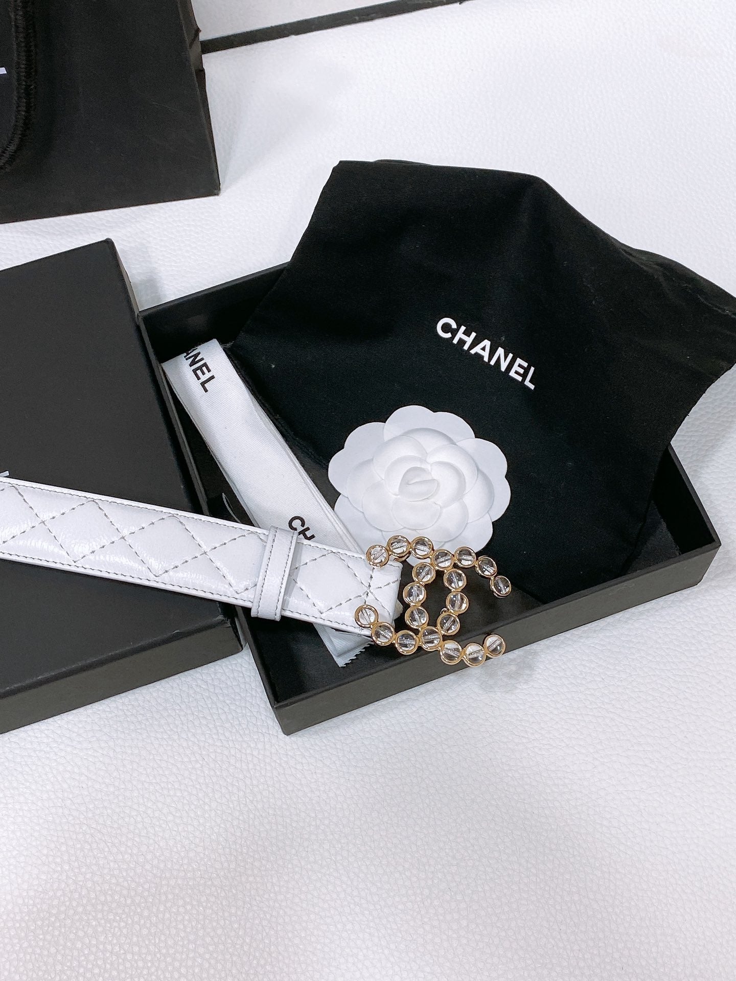 CHANEL 26S BELT 30 MM IN WHITE CALFSKIN 670903