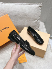 SOHO FLAT LOAFER IN BLACK GLOSSY CALFSKIN