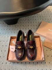 MIUMIU 26S LOAFERS 60MM IN BURGUNDY BROWN SHINY CALFSKIN