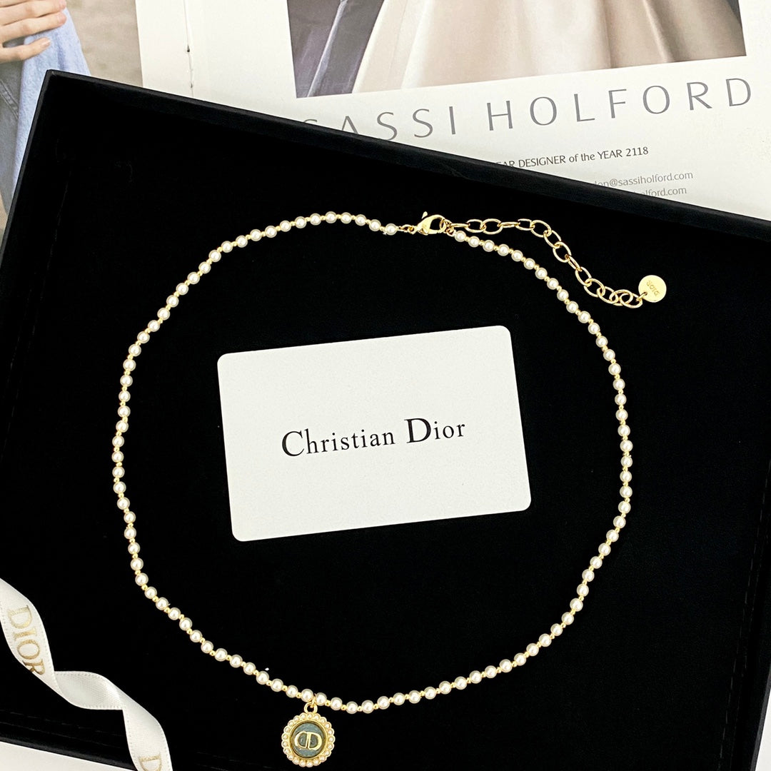 CD 26S CD LOGO PEARL BEADED MEDALLION PENDANT NECKLACE IN GOLD METAL