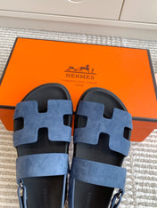 HM 26S CHYPRE SANDAL WITH BACK STRAP IN BLUE SUEDE