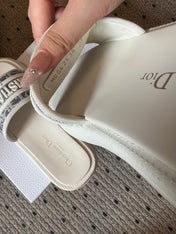 CD DWAY SLIDES WHITE RUBBER TOILE DE JOUY EMBROIDERY
