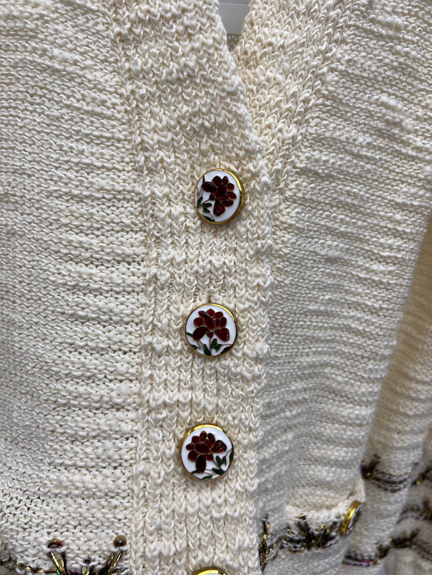 CHANEL 25S CARDIGAN STYLE 170