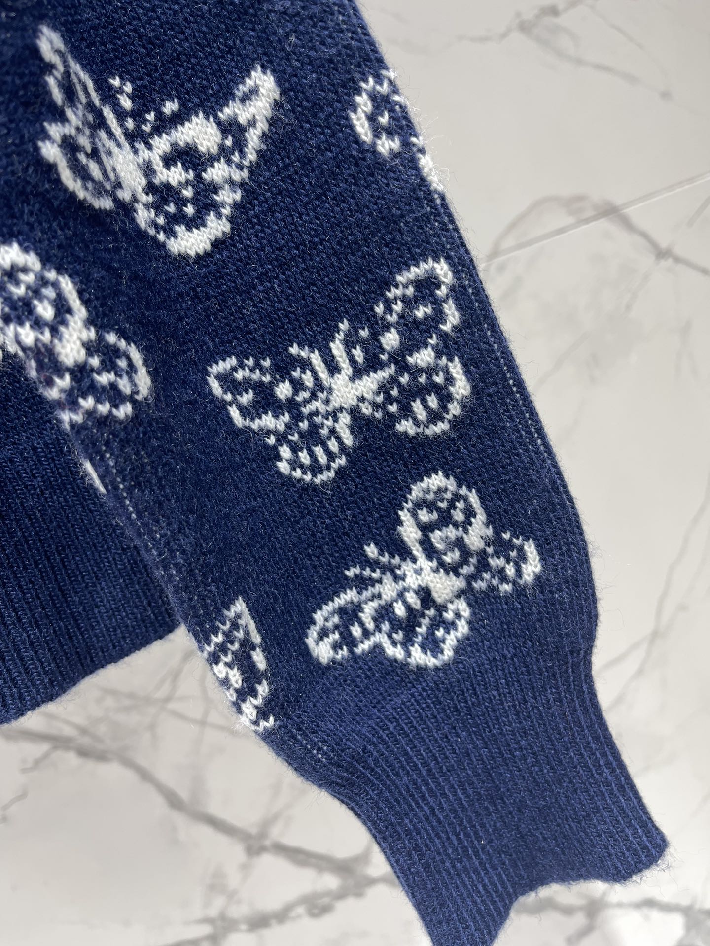 DIOR 25S SWEATER STYLE 235