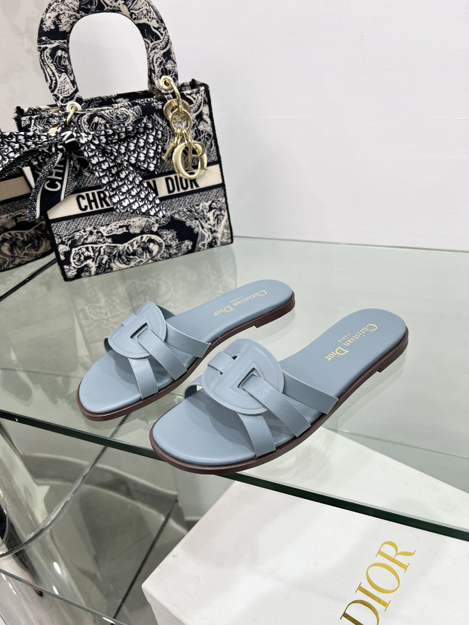DIOR 26S D-CLUB SLIDE SANDAL IN LIGHT BLUE CALFSKIN