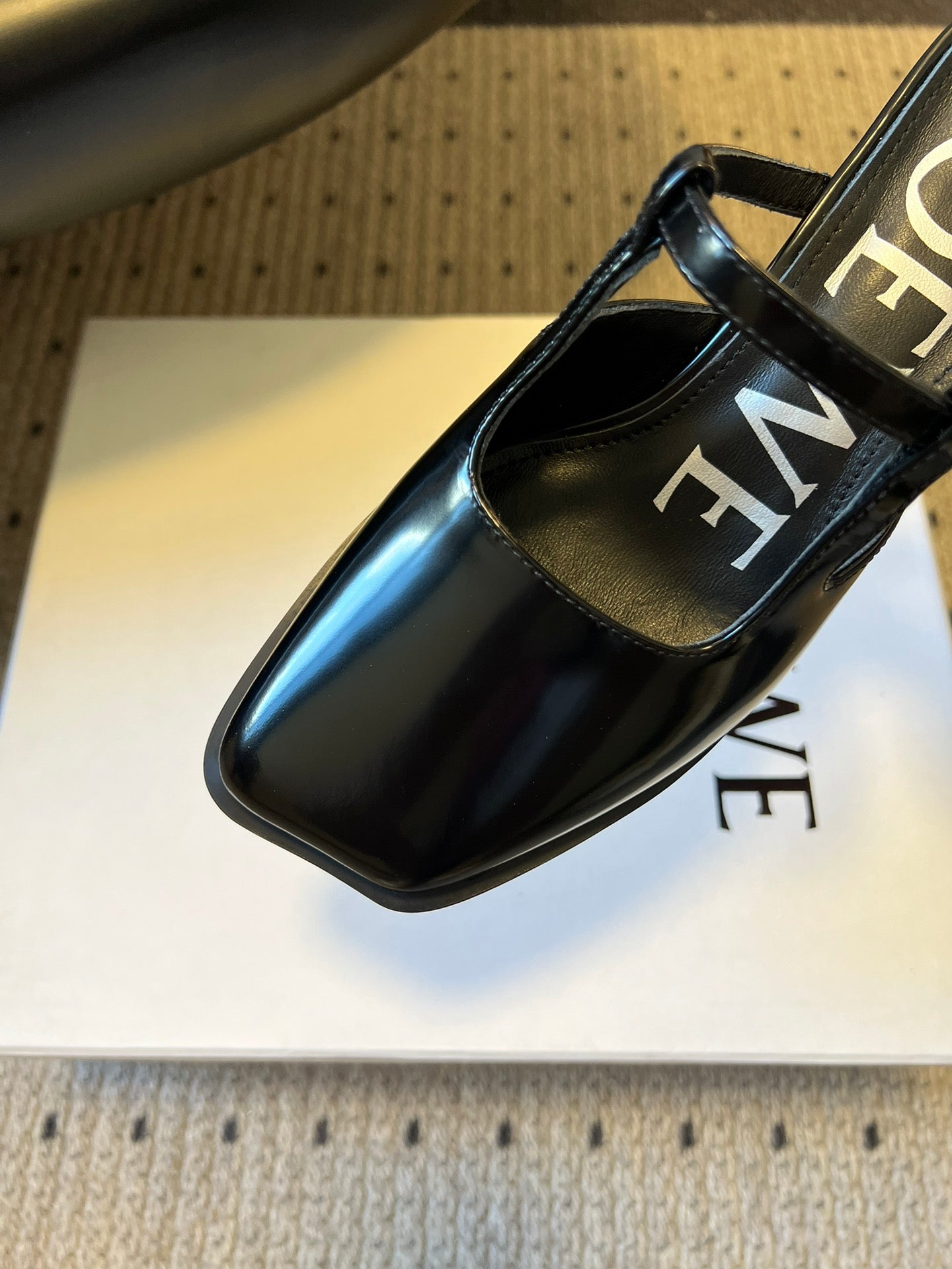LOEWE 26S ONDA MULE 45MM IN BLACK GLOSSY CALFSKIN