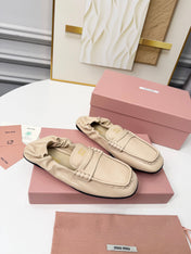 MIUMIU 26S RUCHES LOAFERS IN BEIGE LAMBSKIN