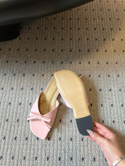 DIOR 26S OBLIQUE BOW MULE IN LIGHT PINK CALFSKIN
