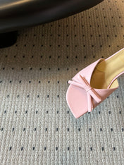 DIOR 26S OBLIQUE BOW MULE IN LIGHT PINK CALFSKIN