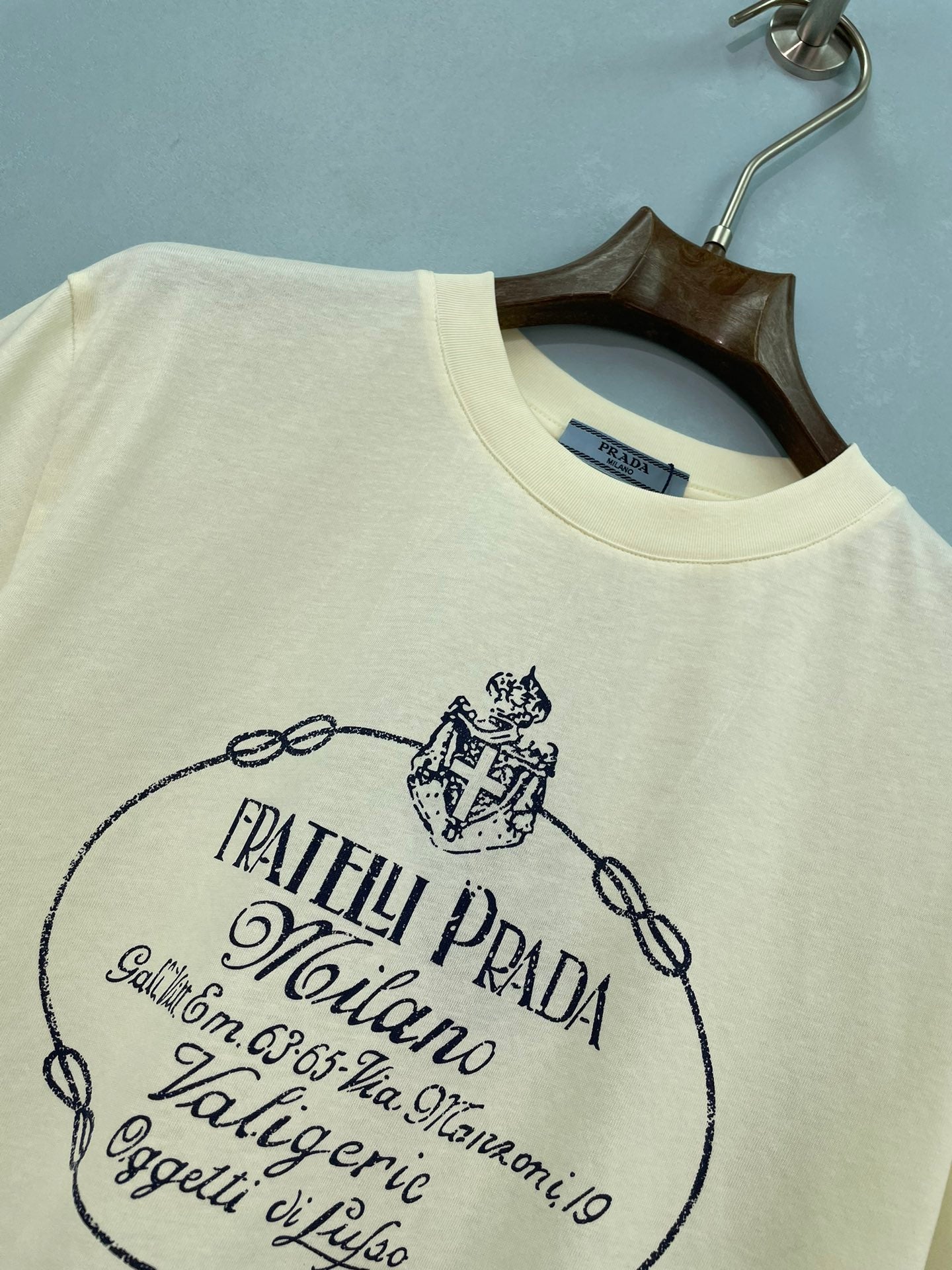 PRADA 26S CREW-NECK T-SHIRT 1141