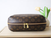 COSMETIC POUCH GM MONOGRAM 27 CM IN MONOGRAM CALFSKIN