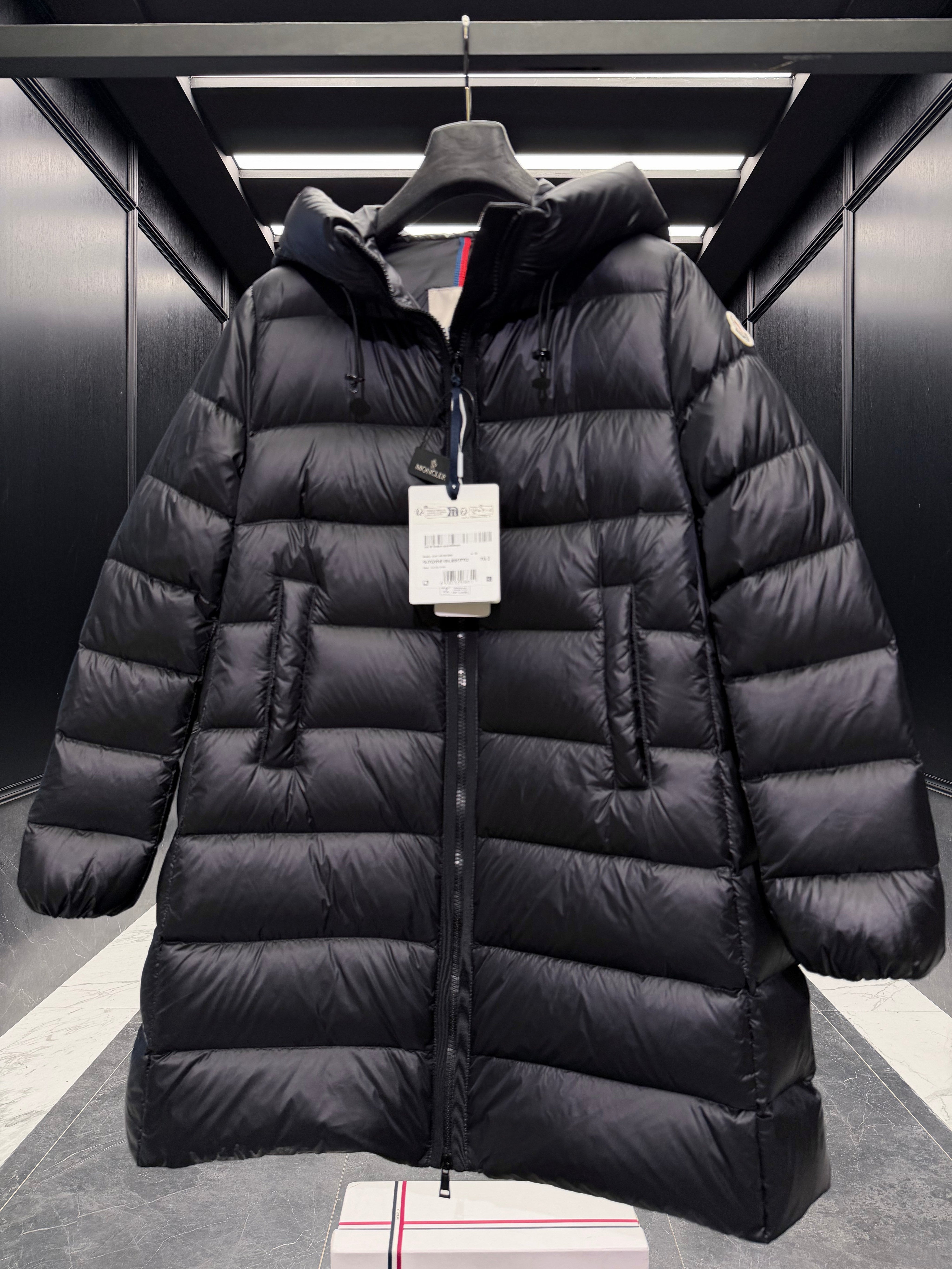 MONCLER LONG COAT 223257