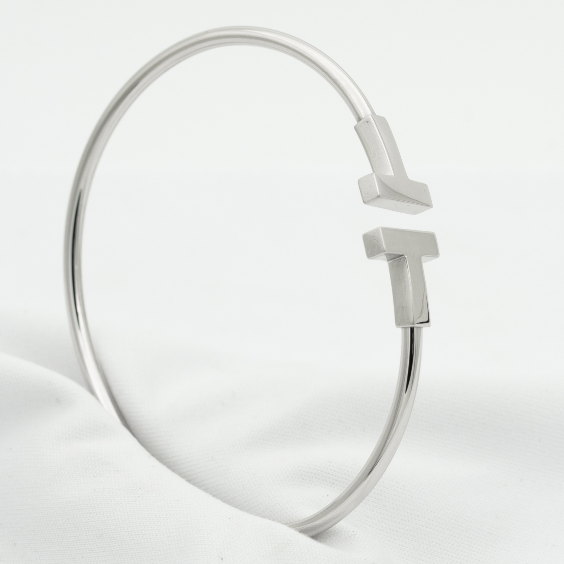 Thi_tk_ch_acoten_45_e064bdb7-ad60-4a8c-92a4-1af072b0b00c.png