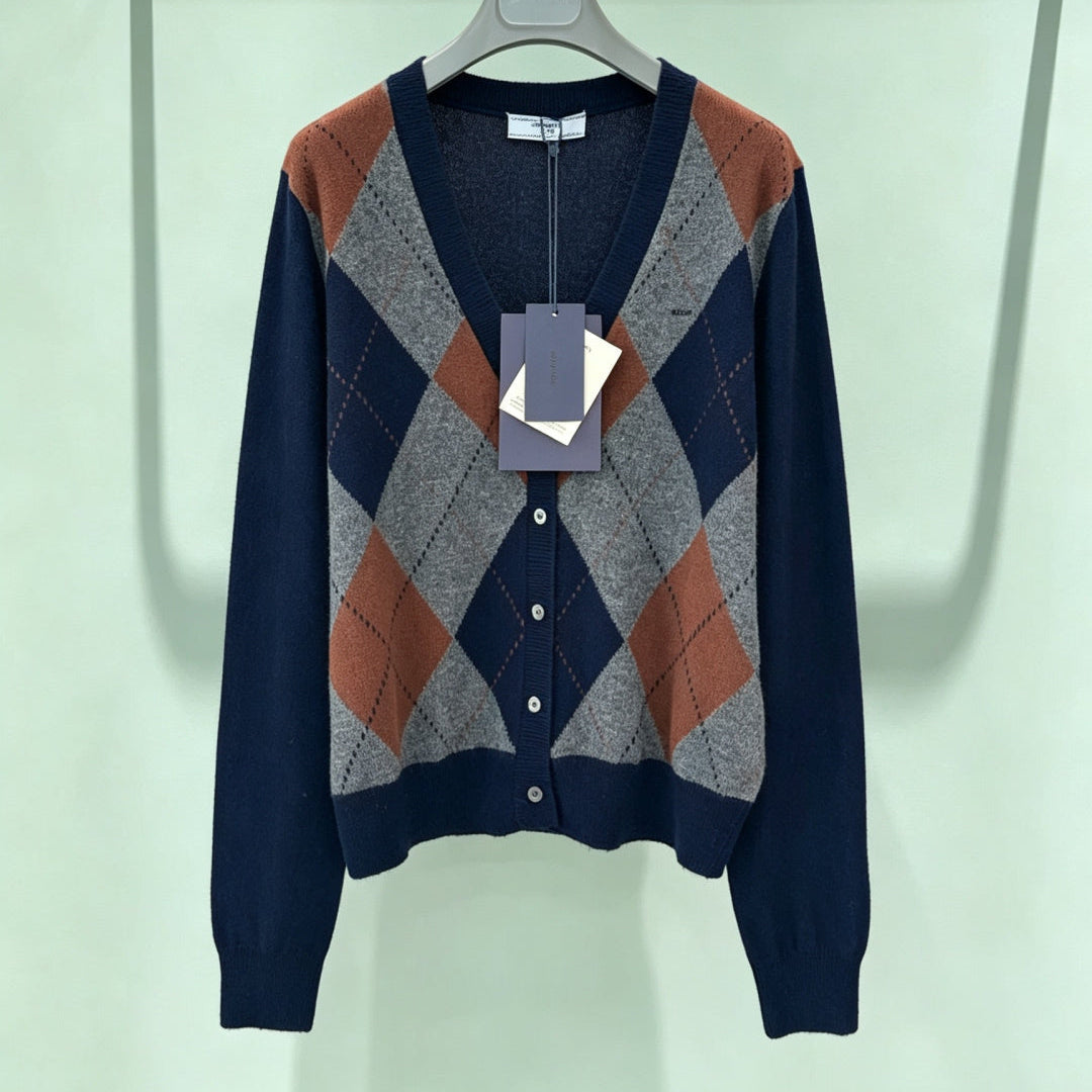 PRADA 26S V-NECK CARDIGAN 1207