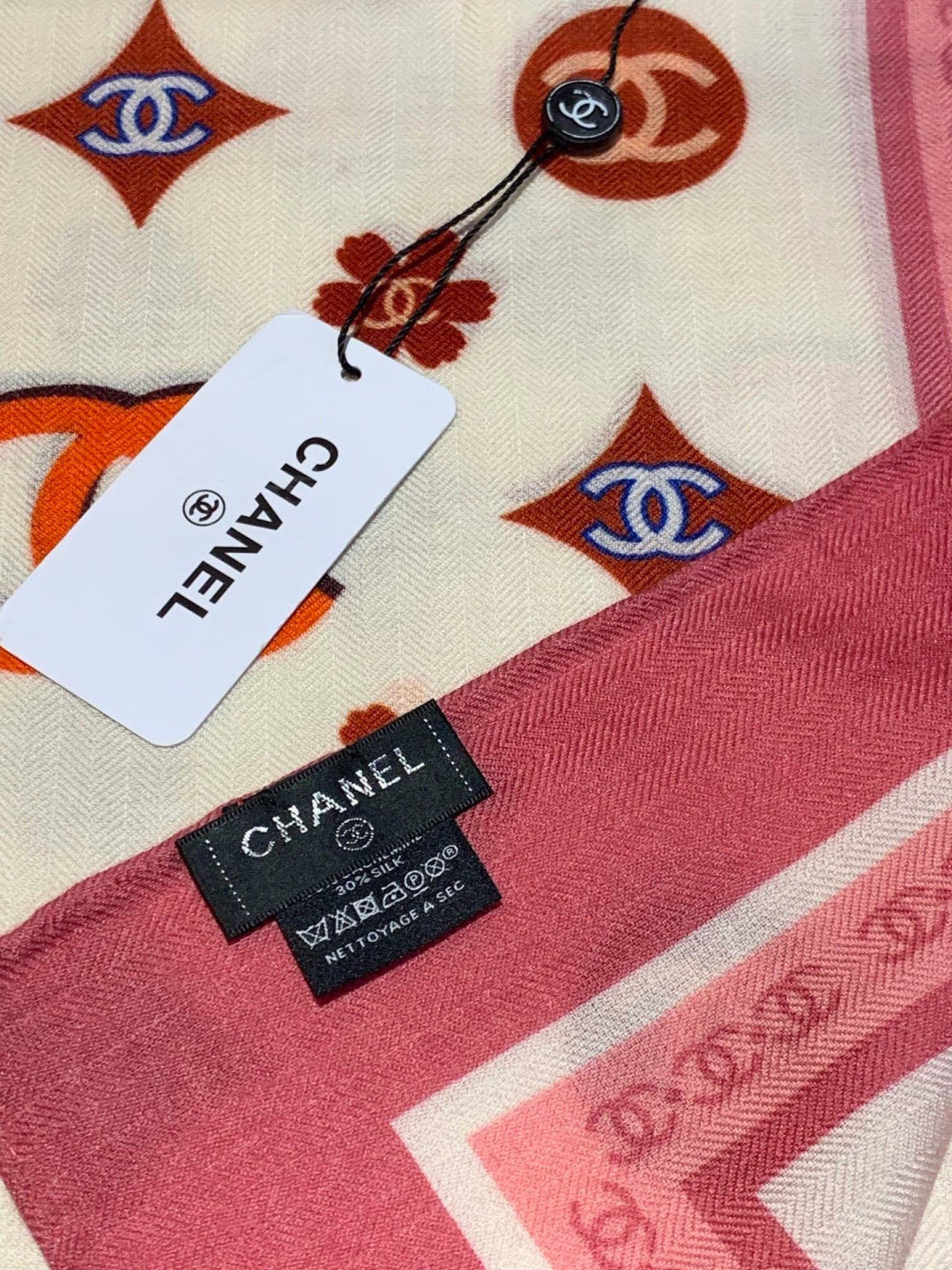 CHANEL 26S SCARF 140 IN CASHMERE AND SILK 306123