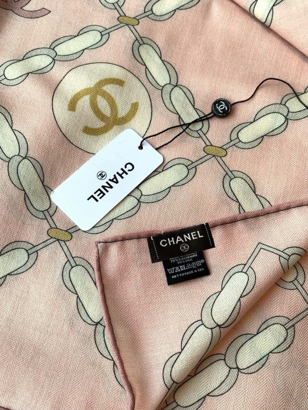 CHANEL 26S SCARF 135 IN CASHMERE AND SILK 306125